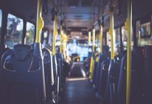 MPGO recomenda que Mutunópolis e AGR adéquem ponto de ônibus e regularizem o transporte intermunicipal