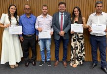 Câmara de Porangatu homenageia ex-servidores da Casa de Leis e trabalhadores da Ecovias do Araguaia