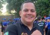 Tenente da PM que morreu após sofrer queimaduras ao fritar peixe é sepultado sob forte comoção