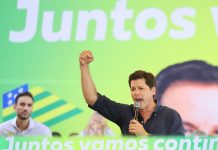 Prefeitos e vereadores demonstram força política e apoio ao Movimento Pra Frente Goiás em Uruaçu