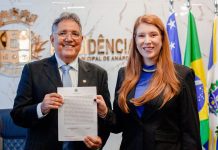 Porangatuense Osmar Borges toma posse como vereador de Anápolis