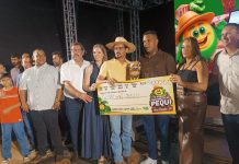 Wellington é bicampeão do concurso de maior roedor de pequi no festival de Novo Planalto