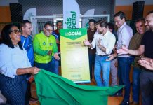 Governo de Goiás entrega ginásio poliesportivo em Uruaçu